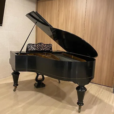 Astoria Park Λορέτ Ντε Μαρ