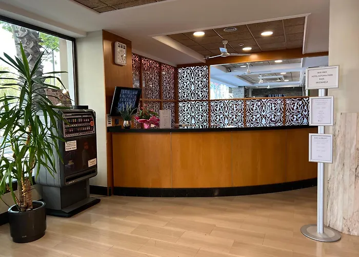 Astoria Park Hotel 4*