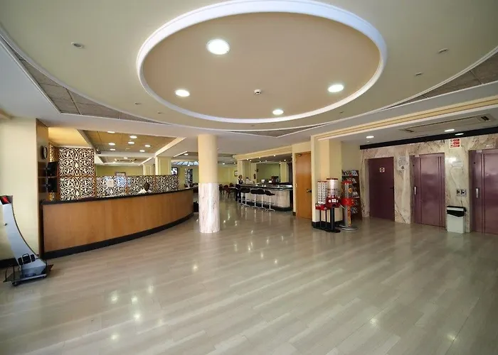 Astoria Park 4* Λορέτ Ντε Μαρ