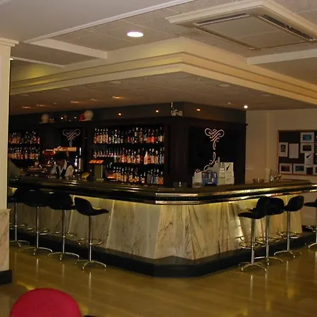 호텔 Astoria Park 4*