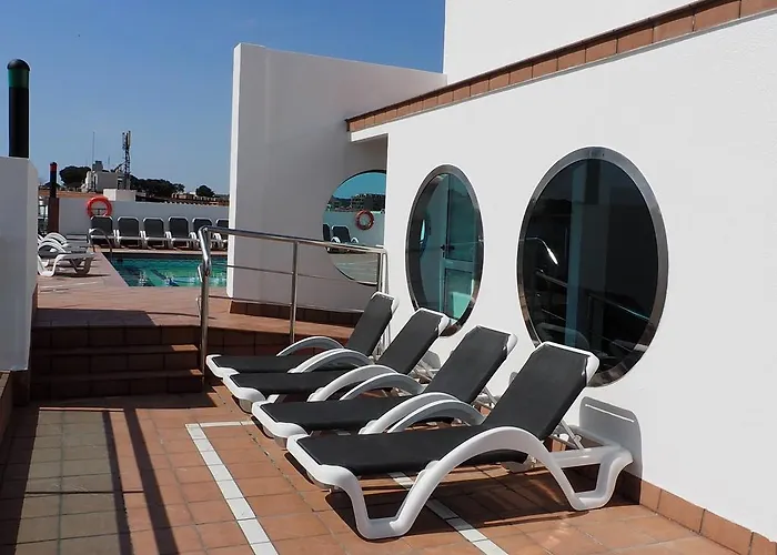 Astoria Park Hotel 4*