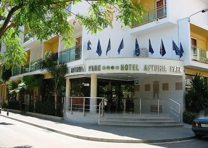 Hotel Astoria Park 4*
