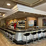 Astoria Park Hotel