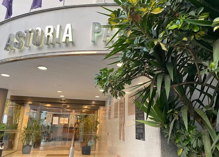 阿斯托利亚公园酒店 4*