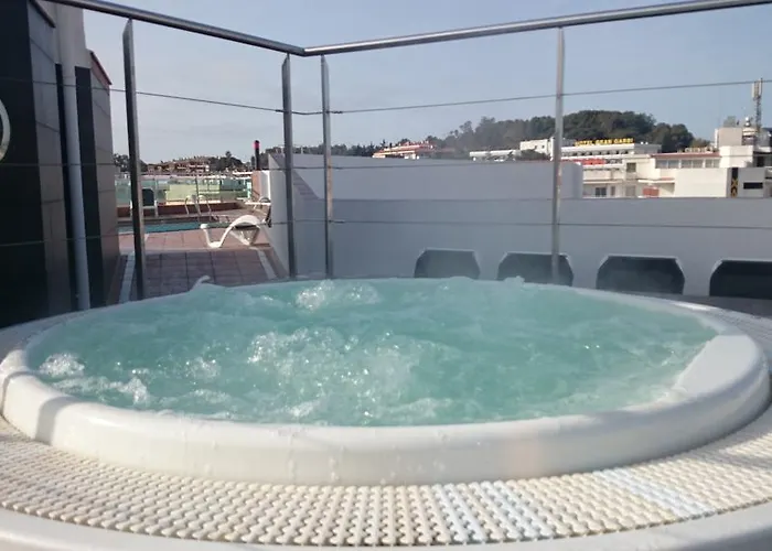 阿斯托利亚公园酒店 滨海略雷特