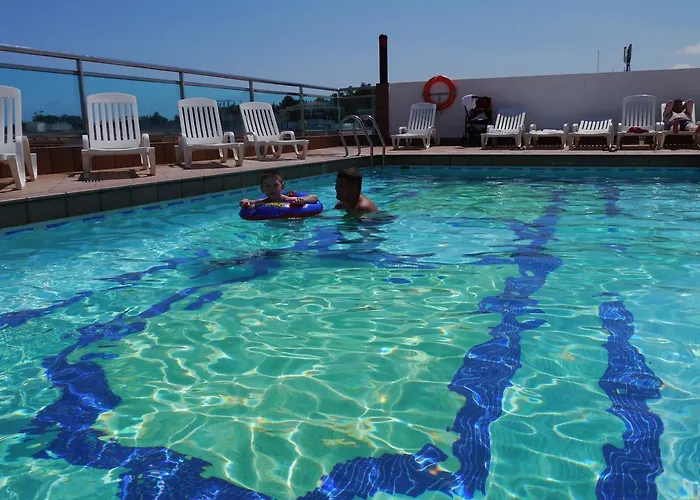 阿斯托利亚公园酒店 滨海略雷特